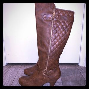 Brown cowboy boots. Women’s Size 7.5